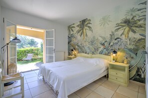 3 bedrooms, in-room safe, iron/ironing board, free WiFi