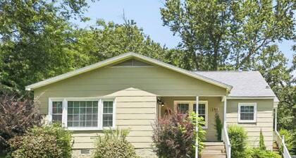 Charming 3BR Home in Rossville, GA Family Retreat