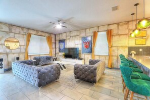 TV, fireplace, video games, books