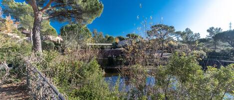Enceinte de lâhĂ©bergement