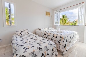 Chalet | 4 habitaciones, cortinas blackout y tabla de planchar con plancha 