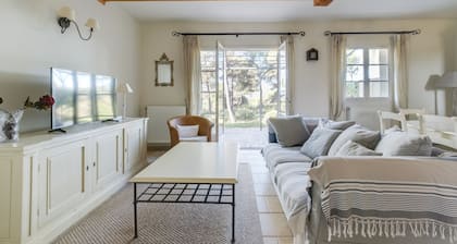 2 BEDROOM TOWNHOUSE WITH GARDEN (N°502)