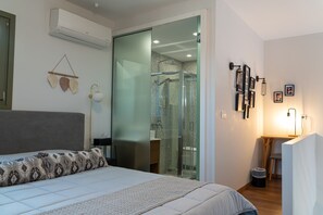 Villa with Private Outdoor Tub and Panoramic View | 1 bedroom, premium bedding, down comforters, in-room safe - Villa Rosa - Luxury Villas with Panoramic Views (Kos)