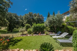 Property grounds - 2 BEDROOM TOWNHOUSE WITH GARDEN (N°532) (La Motte)