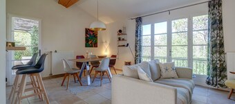 2-BEDROOM TOWNHOUSE WITH GARDEN (N°561)