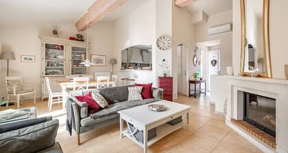 2 BEDROOM TOWNHOUSE WITH GARDEN (N°562)