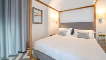 Luxury Studio Suite | Frette Italian sheets, premium bedding, down duvets, memory-foam beds