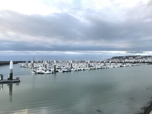 Marina - VIVEZ LE HAVRE!     Seaside residence (LE HAVRE)