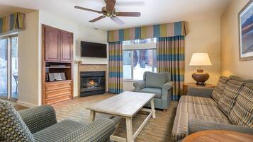 TV, fireplace, DVD player