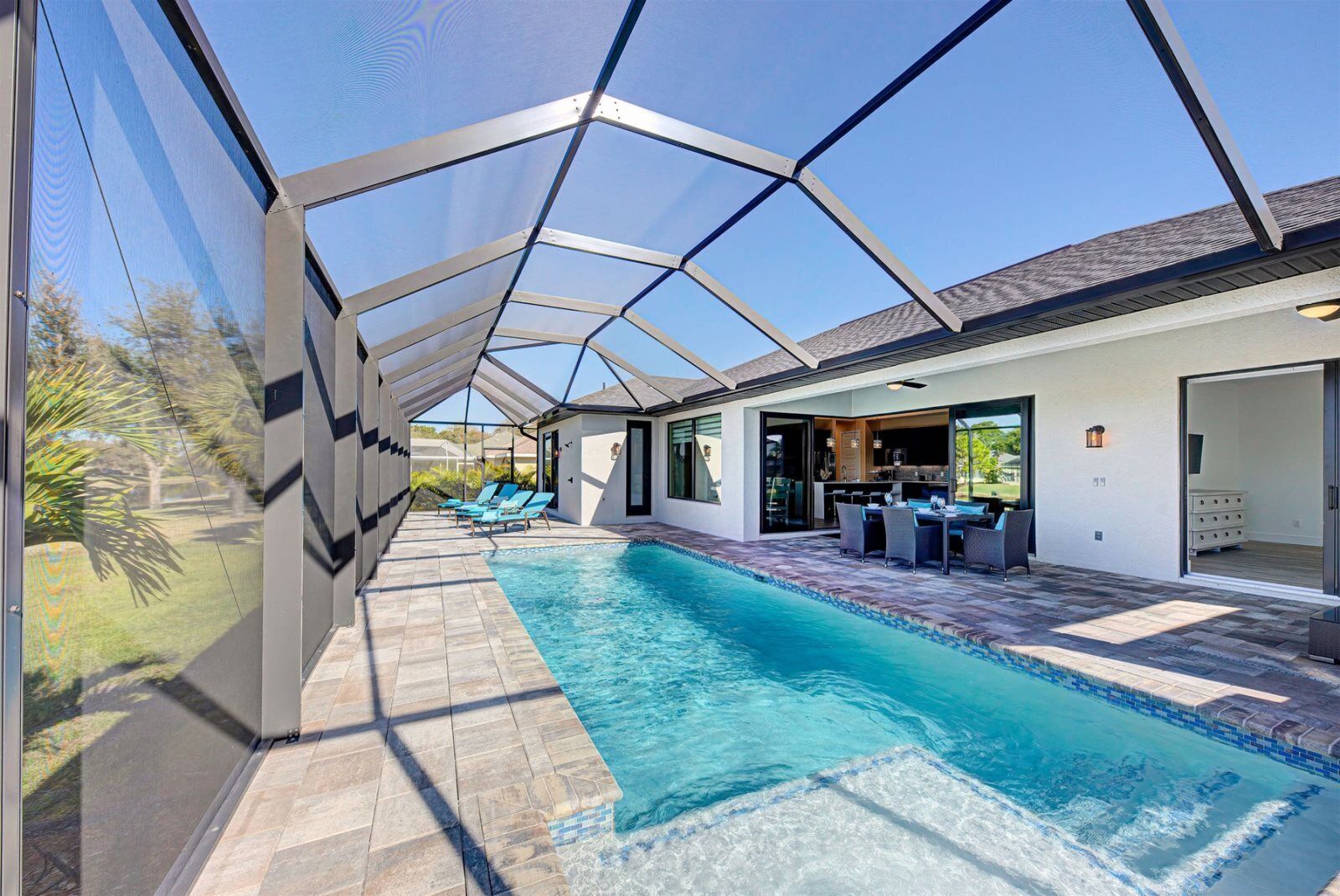 House (Blue Bayou) | Pool