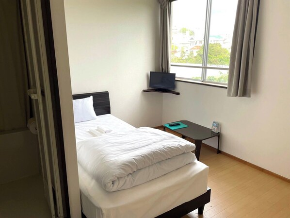 1 camera, una scrivania, Wi-Fi gratuito, lenzuola