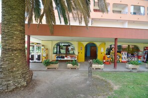 Extérieur