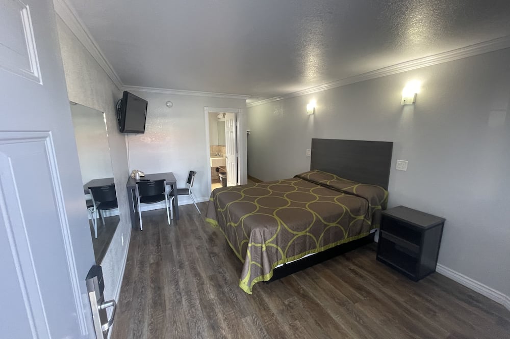 Seaway Motel