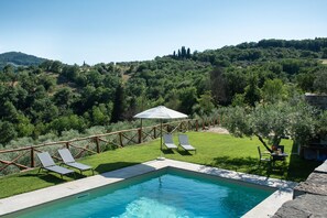 Outdoor pool - Il Fienile (Pontassieve)