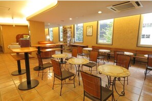 Dining - Breakfast included Basic plan Single room smoki / Sapporo Hokkaidō (Sapporo)