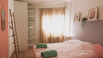 2 chambres, fer et planche Ă repasser, lit parapluie, Wi-Fi