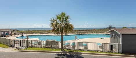 Indoor pool, outdoor pool