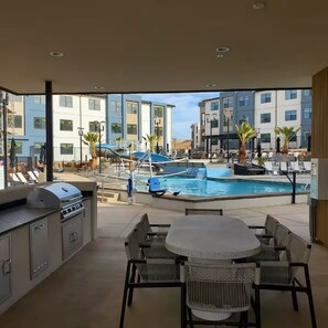 Indoor pool - Sunset Villa at Coral Springs Resort (Hurricane)