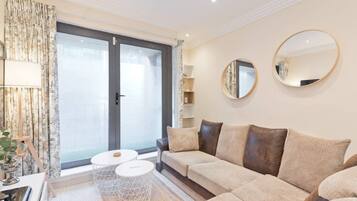 Apartment | Living room