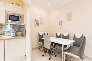 Apartment | Eigene Küche