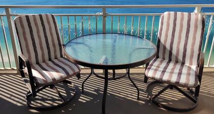 ☀️ ☀️ BEACH FRONT - BOOKING SPRING & SUMMER - BEACH CHAIR SERVICE INCLD☀️ ☀️