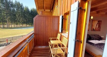 Schönes gemütliches und komfortables Ferienhaus am Lechsee direkt am Waldrand