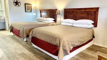 Classic Double Room | Premium bedding, desk, laptop workspace, iron/ironing board
