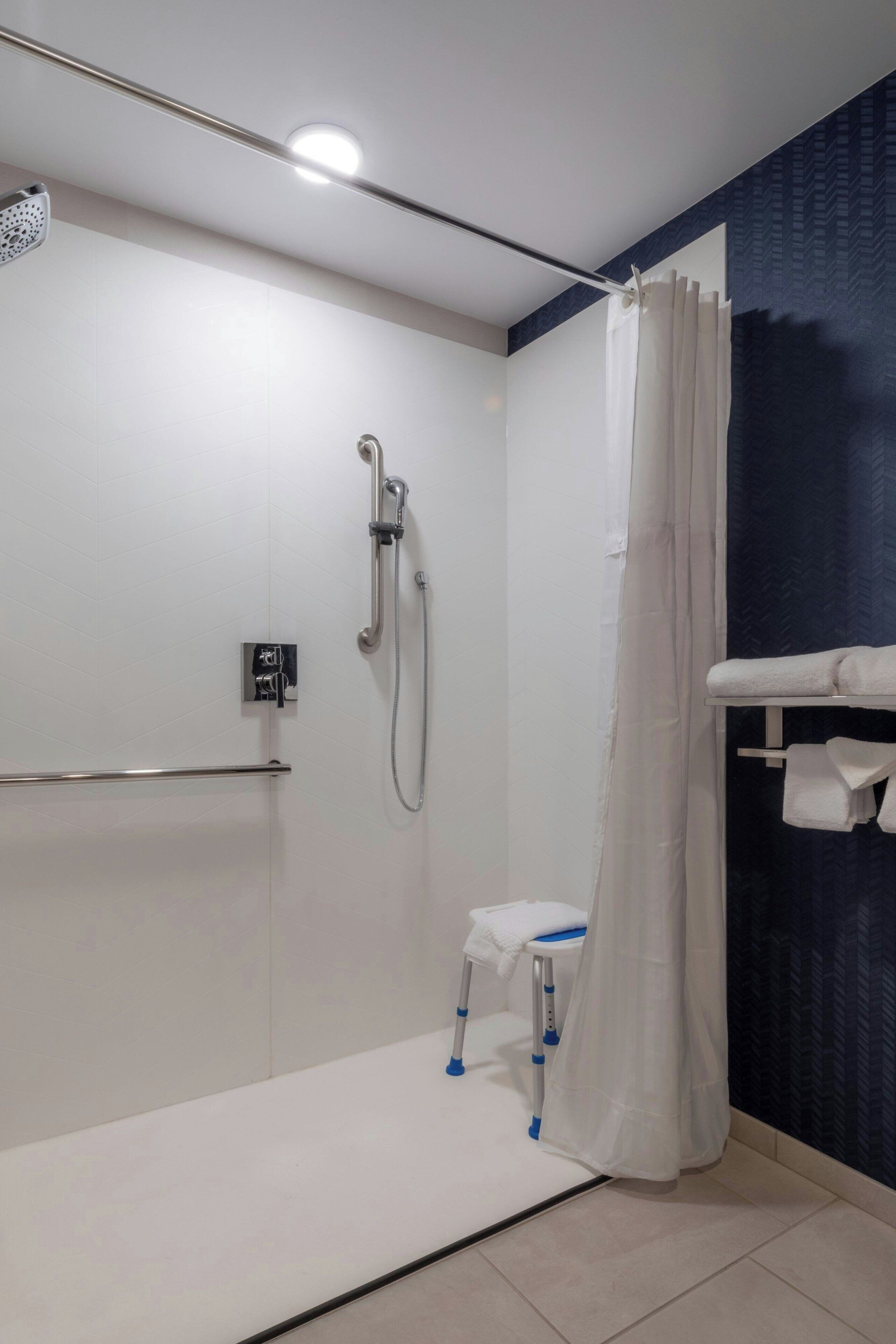 room, 1 king bed | bathroom | free toiletries, hair dryer, towels