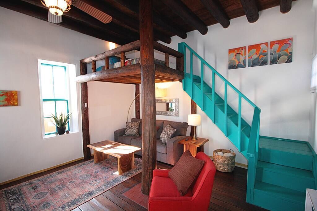 Televisión, oficina