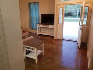 تلفزيون ذكي