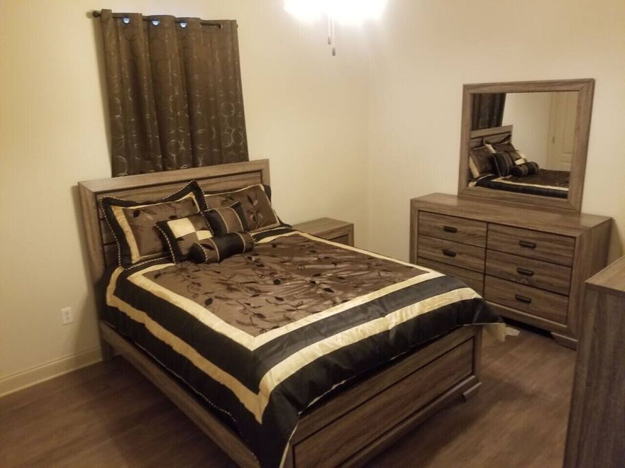 2 camere, ferro/asse da stiro, culla da viaggio, Wi-Fi gratuito