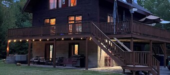 Warm Secluded Adirondack Chalet with Game Room and Bar/Lounge