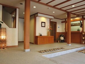 Lobby - Kinosaki Onsen Nukumori no Yado Okesho (Toyooka)