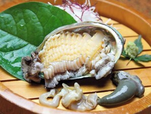 Unclassified image, 5 of 29, button - Kinosaki Onsen Nukumori no Yado Okesho (Toyooka)
