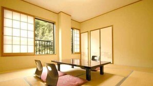 Ảnh chưa phân loại, 3 trong số 10 ảnh, nút