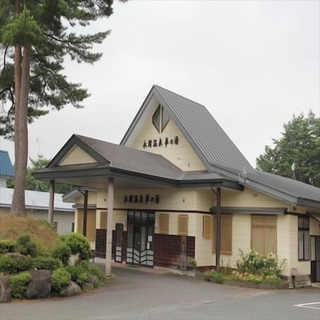 Exterior. Nagaoka Onsen Yumenoyu