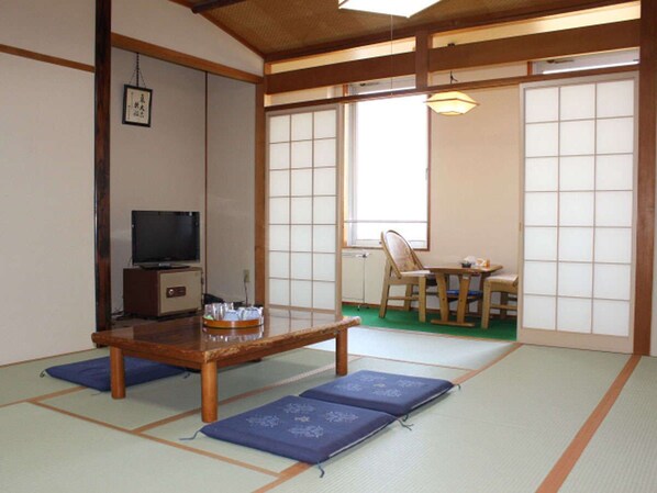 Room - Oyabe City Cycling Terminal (Oyabe)