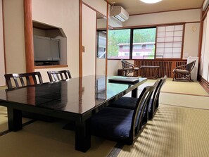 Dining - Hirayukan (Takayama)