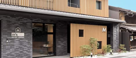 Exterior