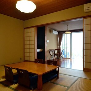 Dining - Epurontei (Miyazaki)