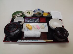 Food and drink - Aoikuni Hotel (Ainan)