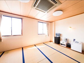 Room - Aoikuni Hotel (Ainan)