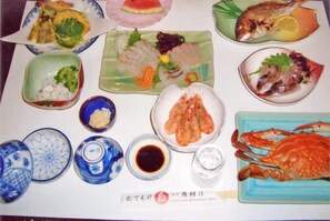 Makanan dan minuman