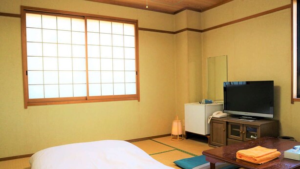 Iron/ironing board - Bayside Hotel Ryugu (Anan)