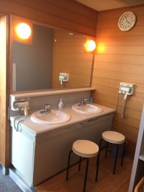 Unclassified image, 4 of 25, button - Well Goshikihama Resort Center (Sumoto)