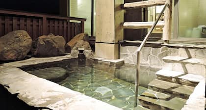 Chokai Kokutei Koen Yunodai Onsen Chokai Sanso
