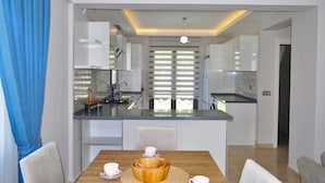 Private kitchen - OZALP VILLA C (Fethiye)