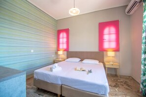 1 bedroom, iron/ironing board, WiFi, bed sheets - Immaculate 1-Bed House in Zakynthos (Zakynthos)