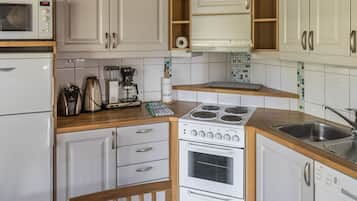 Réfrigérateur, micro-ondes, lave-vaisselle