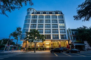 Front of property – evening/night